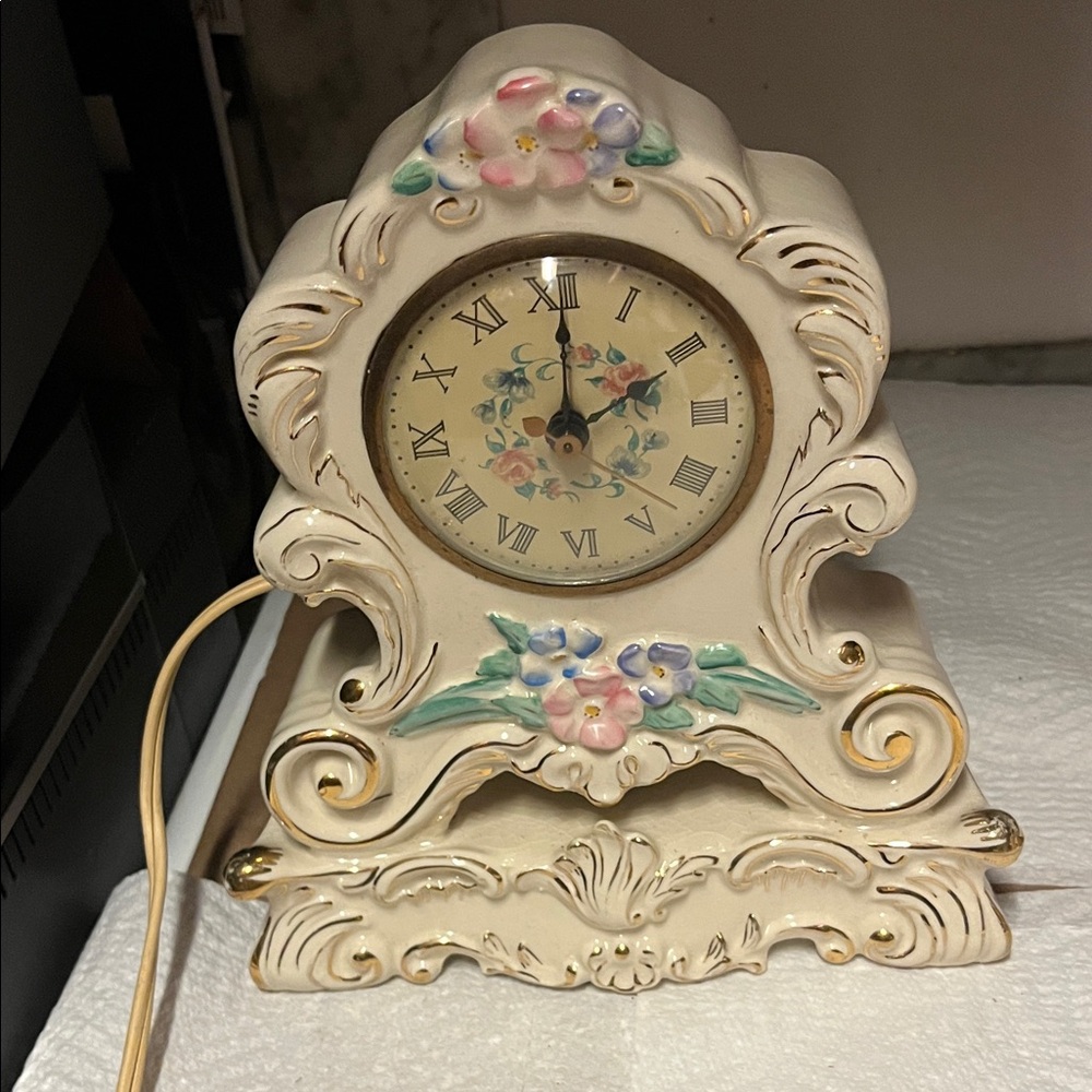 Floral Cream Vintage-Inspired Clock needs repair Electric Circa  1950